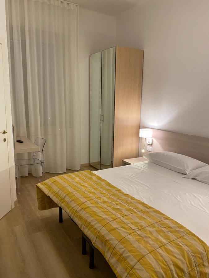 Hotel Rio อาลัสซิโอ ภายนอก รูปภาพ